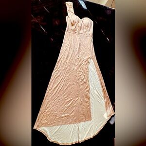 New maxi dress rose gold size large